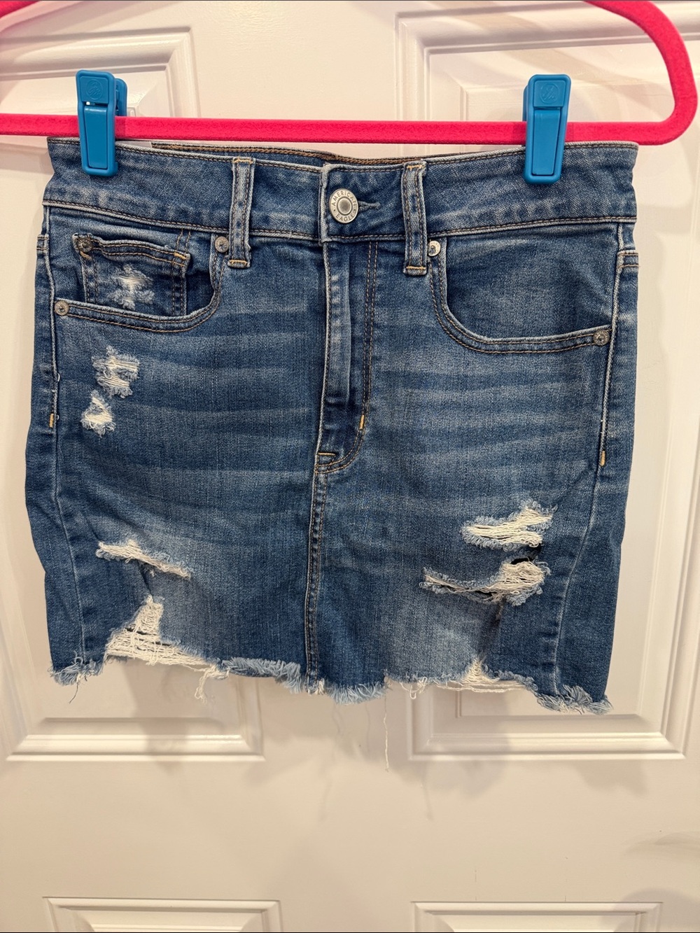 American Eagle Outfitters dark blue denim skirt with contrast stitching